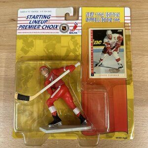 STEVE YZERMAN Detroit Red Wings Starting Lineup SLU 1994 Card New Sealed NHL